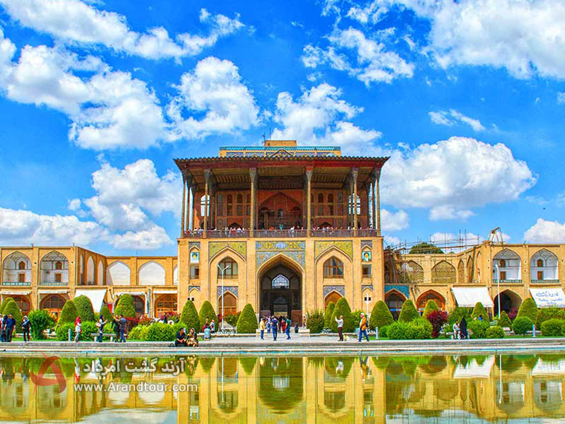 تور اصفهان - عالی قاپو