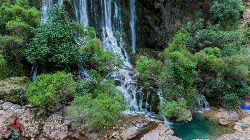 آبشار شوی از جاهای دیدنی دزفول