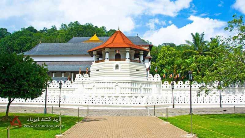 معبد دندان مقدس از جاهای دیدنی سریلانکا