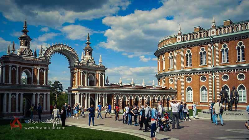 مجموعه موزه و پارک تساریتسینو از جاهای دیدنی مسکو
