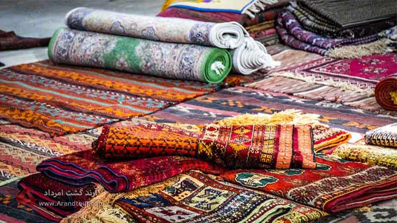 فرش‌ ابریشمی از سوغات ازبکستان