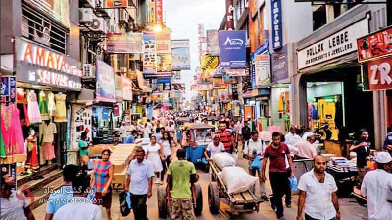 بازار پتاه، یکی از مشهورترین و پر جنب و جوش‌ترین مراکز خرید کلمبو