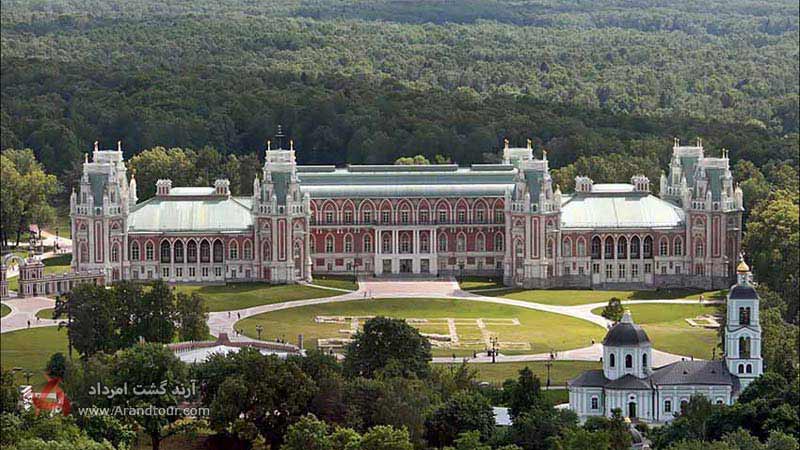 پارک و موزه تساریتسینو در روسیه