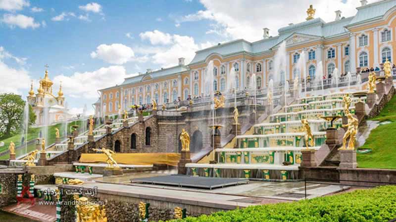 کاخ موزه پترهوف از جاهای دیدنی روسیه