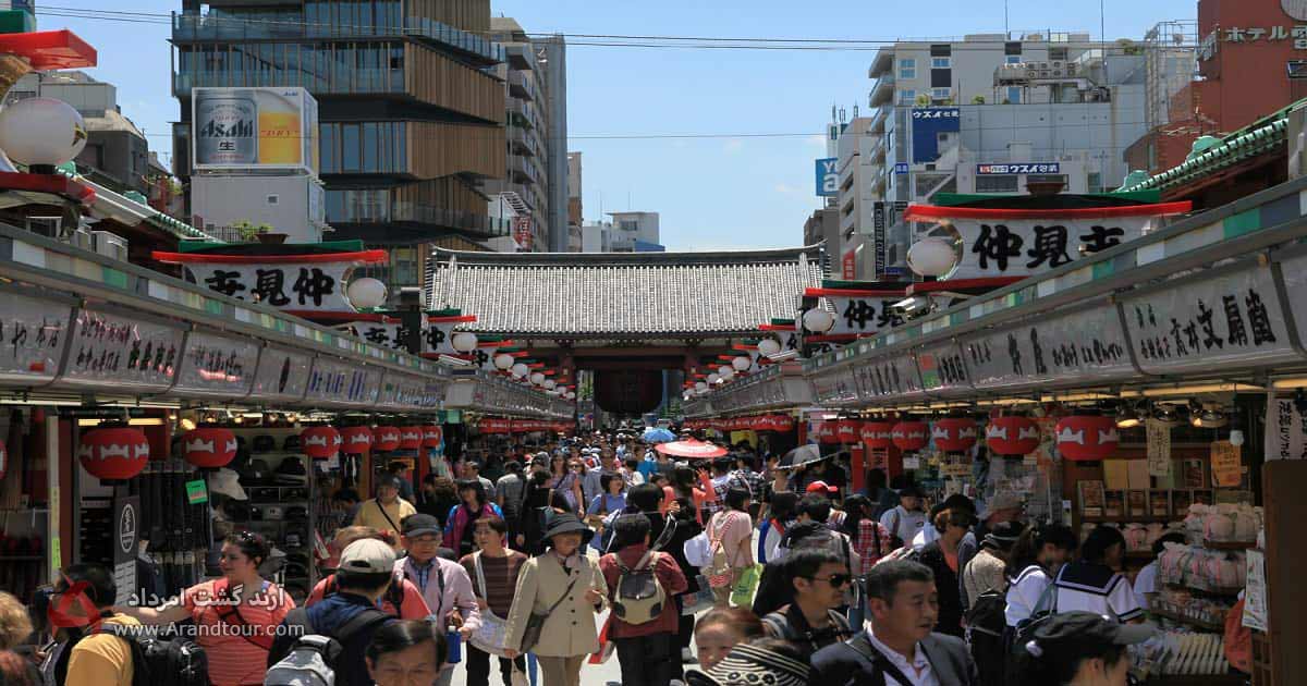 خیابان خرید ناکامیسه از جاهای دیدنی توکیو