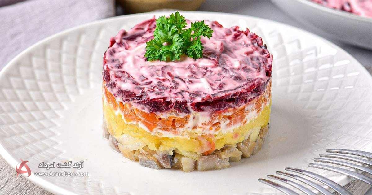 خوراک شاه‌ماهی یکی از غذاهای روسی معروف و سنتی