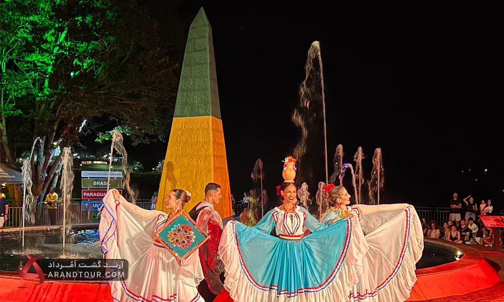 بازدید از کارناوال های برزیل با آرند تور