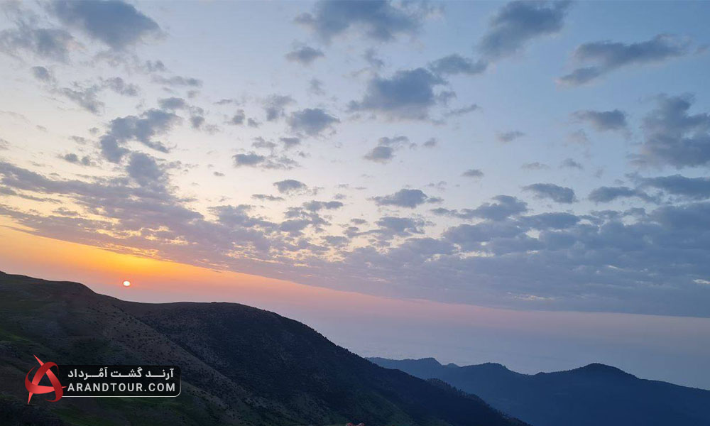 سفر به سوباتان به سبک آرند تور