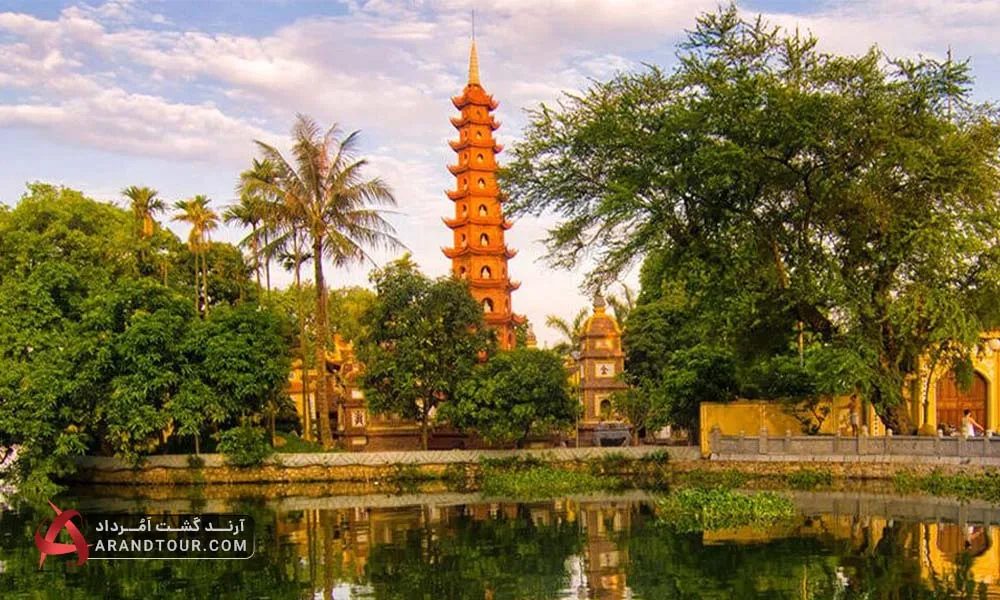 بازدید از بتکده تک&zwnj;ستونی هوشی مین در تور ویتنام آرند تور