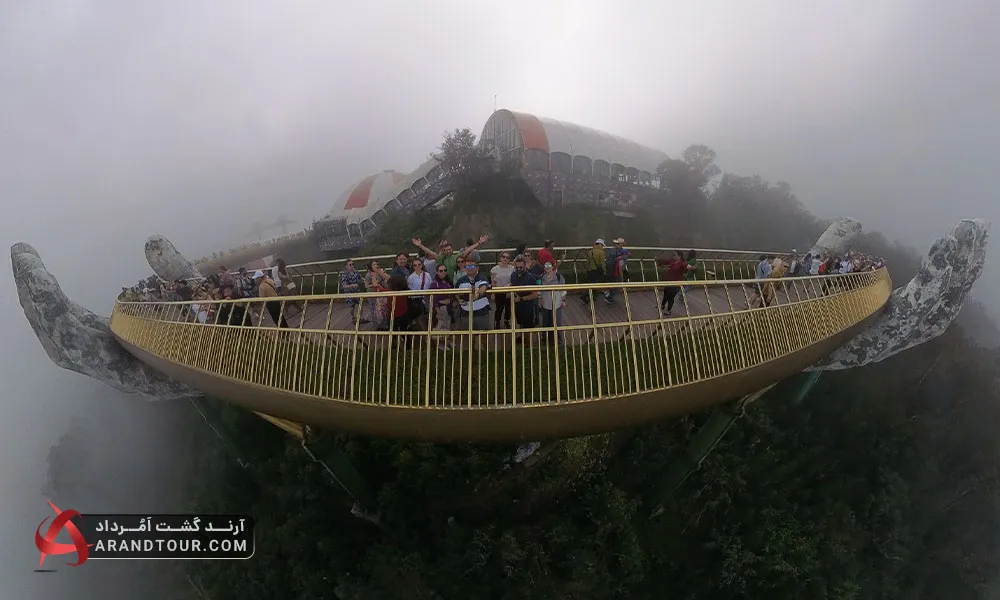 پل دست طلایی در دانانگ ویتنام