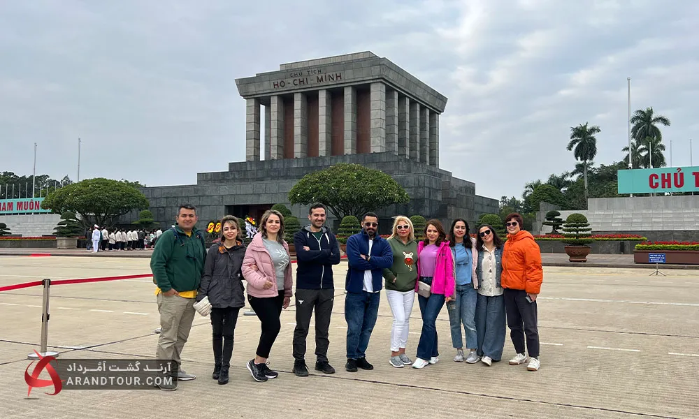 مقبره هوشی مین در هانوی ویتنام