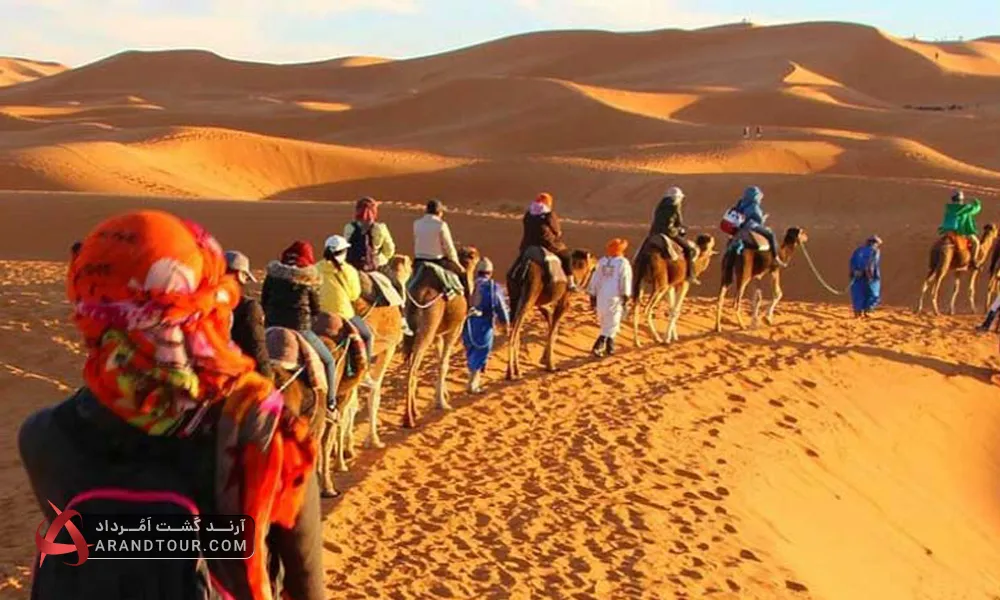 تور یک روزه کویر ابوزیدآباد با آرند تور