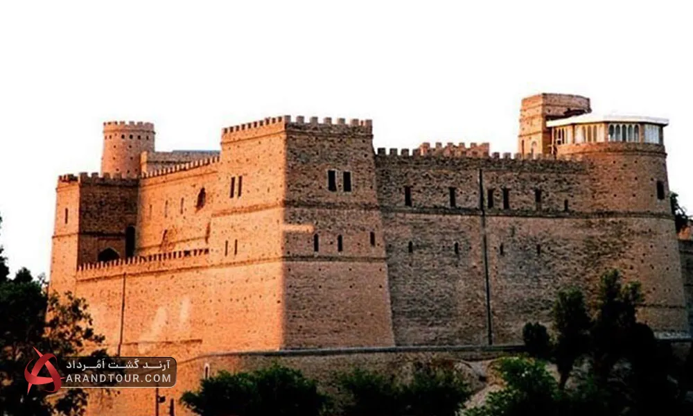 کاخ آپادانا در شوش خوزستان